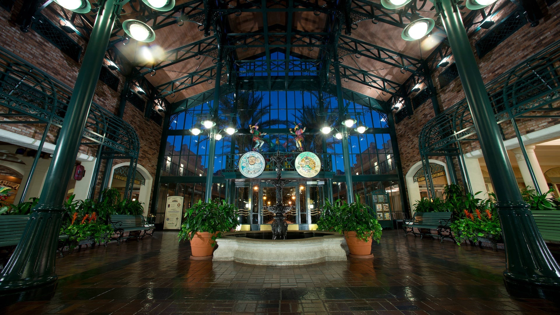 lobby of Port Orleans French Quarter